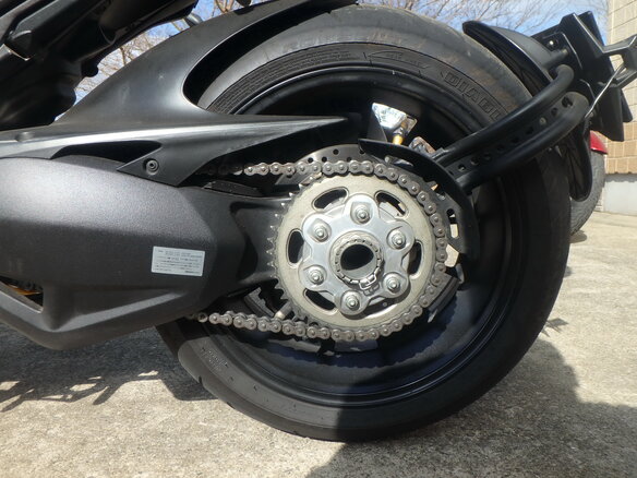 2011 Ducati Diavel, красный, 900000 рублей - вид 12
