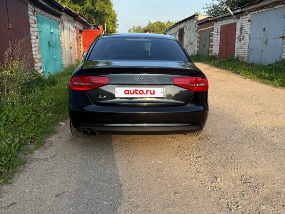 2013 Audi A4 IV (B8) Рестайлинг, чёрный, 1000000 рублей - вид 2
