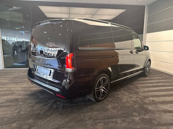 2024 Mercedes-Benz V-Класс Extra Long 300 d экстра длинный III (W447) Рестайлинг 2, чёрный, 15500000 рублей - вид 1