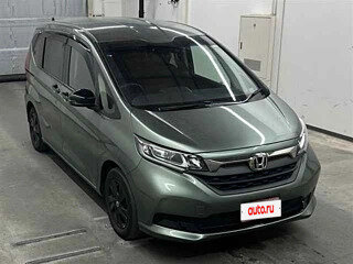 Открыть фотографии: Honda Freed II Рестайлинг