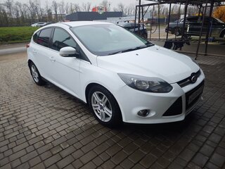 2014 Ford Focus III, белый, 1050000 рублей, вид 2