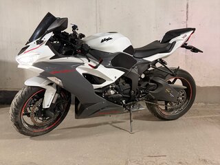 2021 Kawasaki ZX-6 Ninja, белый, 1120000 рублей, вид 2