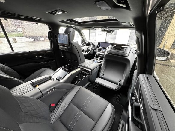 2026 Lexus LX 700h IV, белый - вид 19