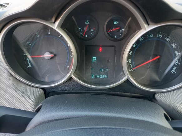 2011 Chevrolet Cruze I, серый, 430000 рублей - вид 8