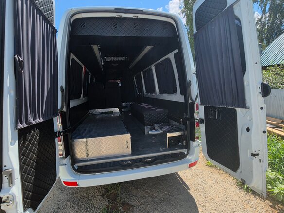 2013 Mercedes-Benz Sprinter, белый, 3500000 рублей - вид 3
