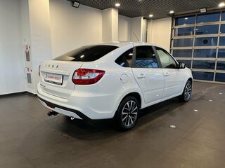 2023 Lada (ВАЗ) Granta I Рестайлинг, белый, 910000 рублей, вид 3