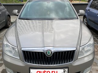 2011 Skoda Octavia II (A5) Рестайлинг, серый, 725000 рублей, вид 1