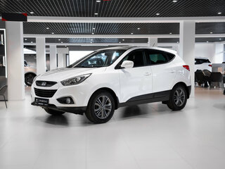 2015 Hyundai ix35 I Рестайлинг, белый, 1420000 рублей, вид 1