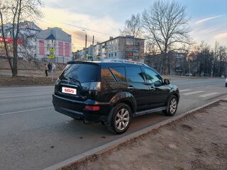 2010 Mitsubishi Outlander II Рестайлинг, чёрный, 984000 рублей, вид 5