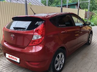 2013 Hyundai Solaris I, красный, 790000 рублей, вид 1