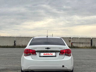 2012 Chevrolet Cruze I, белый, 550000 рублей, вид 4