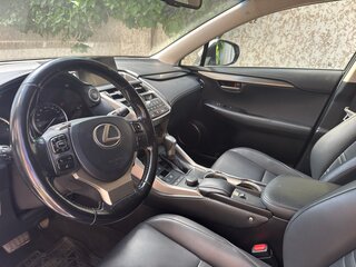 2017 Lexus NX 200 I Рестайлинг, белый, 3400000 рублей, вид 4