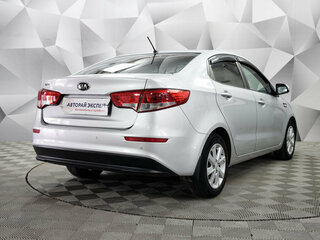 2016 Kia Rio III Рестайлинг, серебристый, 869000 рублей, вид 5