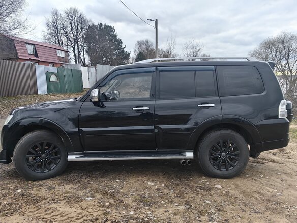 2009 Mitsubishi Pajero IV, чёрный, 1790000 рублей - вид 7