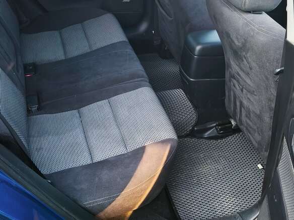 2002 Mazda Atenza I, синий, 560000 рублей - вид 11