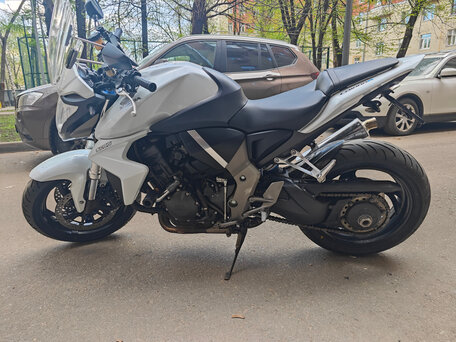 2008 Honda CB 1000R, белый, 625000 рублей, вид 3