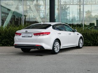 2017 Kia K5 II, белый, 1860000 рублей, вид 2