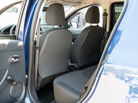 2019 Renault Sandero II Рестайлинг, синий, 1215000 рублей - вид 10