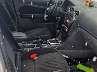 2007 Ford Focus II Рестайлинг, серебристый, 530000 рублей, вид 5
