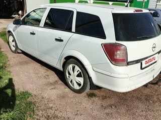 2009 Opel Astra H Рестайлинг, белый, 360000 рублей, вид 4