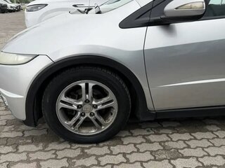 2008 Honda Civic VIII, серебристый, 405000 рублей, вид 5
