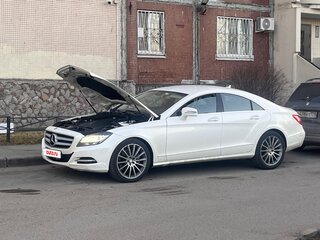 2013 Mercedes-Benz CLS 350 II (C218), белый, 1990000 рублей, вид 2