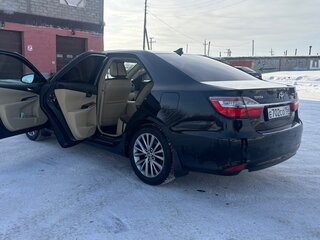 2016 Toyota Camry VII (XV50) Рестайлинг, чёрный, 2500000 рублей, вид 4