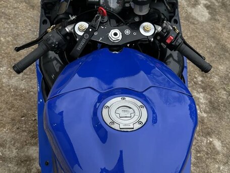 2008 Yamaha YZF-R1, синий, 540000 рублей, вид 2