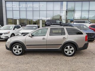 2012 Skoda Octavia Scout II (A5) Рестайлинг, серый, 1069000 рублей, вид 4