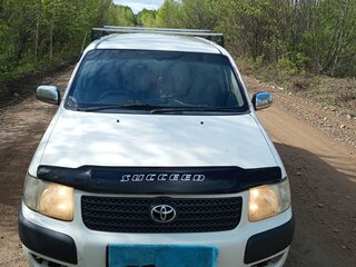 2011 Toyota Succeed I, белый, 550000 рублей, вид 1
