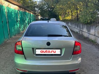 2013 Skoda Octavia II (A5) Рестайлинг, серый, 900000 рублей, вид 5