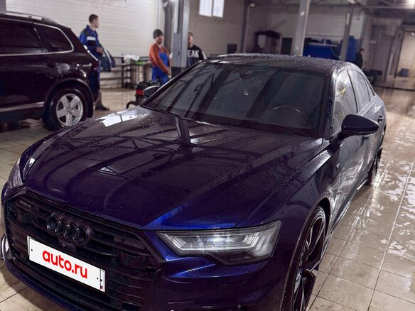 2018 Audi A6 55 TFSI V (C8), синий, 4850000 рублей - вид 10