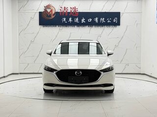 2022 Mazda 3 Axela IV (BP), белый, 1239999 рублей, вид 2