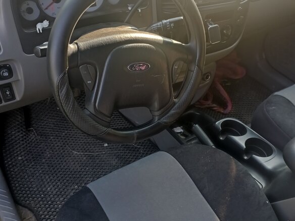 2001 Ford Escape I, чёрный, 180000 рублей - вид 5