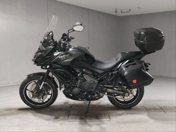 2018 Kawasaki Versys 650, чёрный, 580000 рублей - вид 1