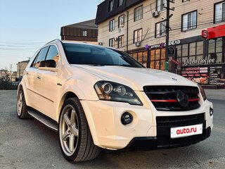 2010 Mercedes-Benz M-Класс AMG 63 AMG II (W164) Рестайлинг, белый, 2000000 рублей, вид 1