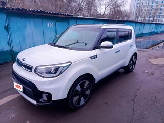 2018 Kia Soul II Рестайлинг, белый, 2200000 рублей, вид 1
