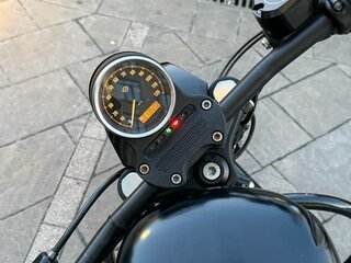 2015 Harley-Davidson Sportster 883, чёрный, 700000 рублей, вид 4