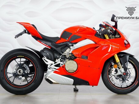 2018 Ducati Panigale V4, красный, 1727000 рублей, вид 1