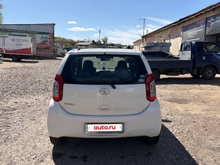 2015 Toyota Passo II (C30), белый, 530000 рублей, вид 3