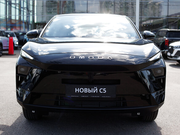2026 Omoda C5 II, чёрный - вид 1