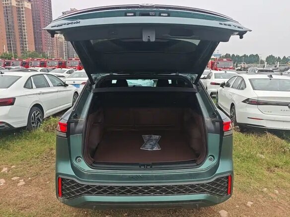 2025 Volkswagen Tayron II (China Market), зелёный, 3294910 рублей - вид 4