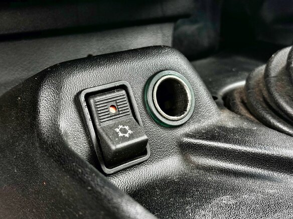 2017 Lada (ВАЗ) 2131 (4x4) Urban I, серебристый, 362000 рублей - вид 8