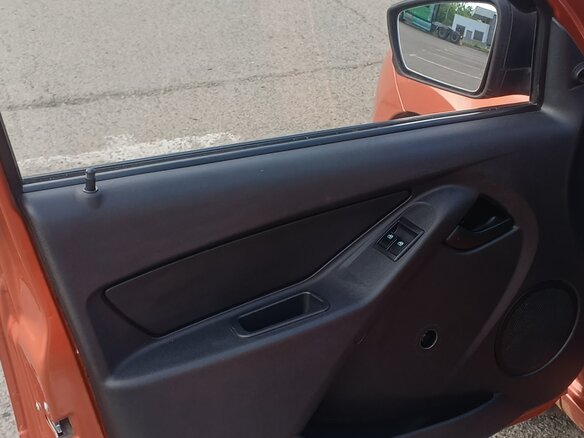 2014 Lada (ВАЗ) Granta I, оранжевый, 450000 рублей - вид 6