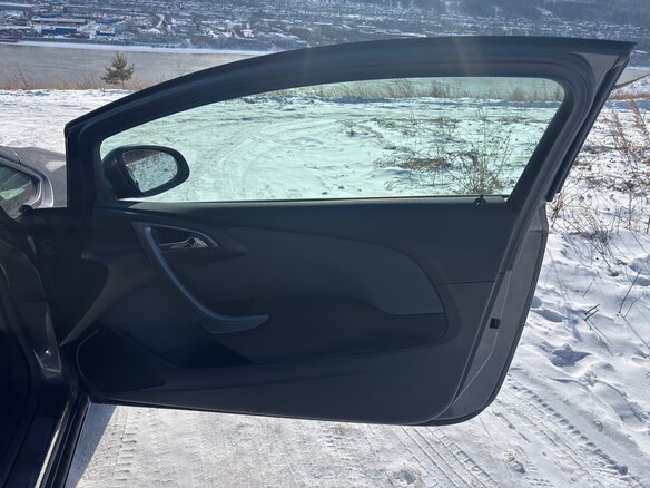 2012 Opel Astra GTC J Рестайлинг, серый, 1200000 рублей - вид 13