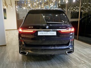 2021 BMW X7 40i I (G07), чёрный, 7450000 рублей, вид 5