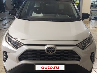 2020 Toyota RAV4 V (XA50), белый, 3100000 рублей, вид 2