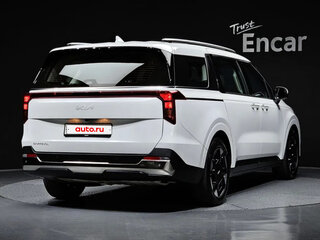 2025 Kia Carnival IV Рестайлинг, белый, 5900000 рублей, вид 4
