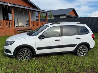2022 Lada (ВАЗ) Granta Cross I Рестайлинг, белый, 800000 рублей, вид 3