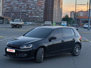 2008 Volkswagen Golf VI, чёрный, 549000 рублей, вид 1